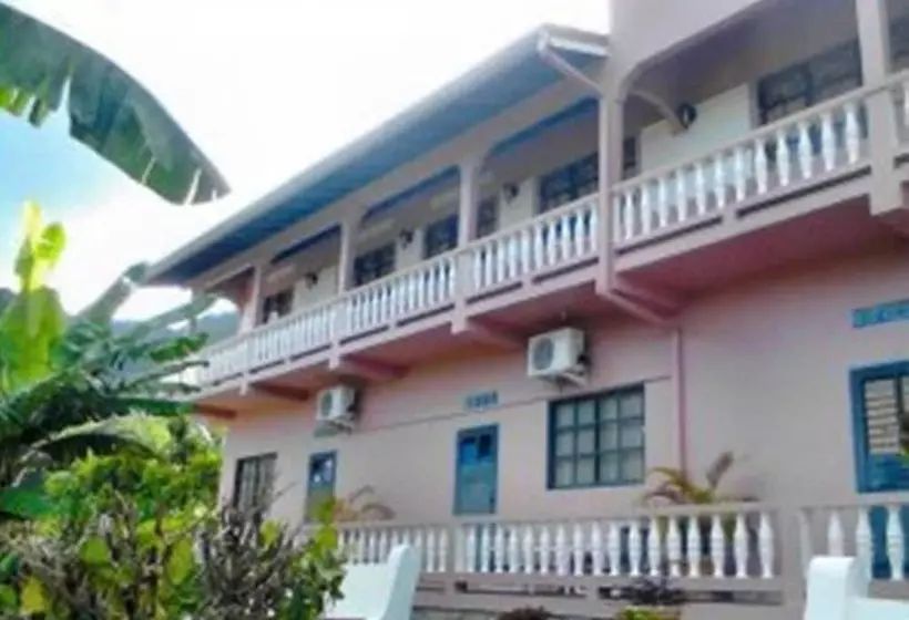 پانسیون Top Ranking Hill View Guesthouse