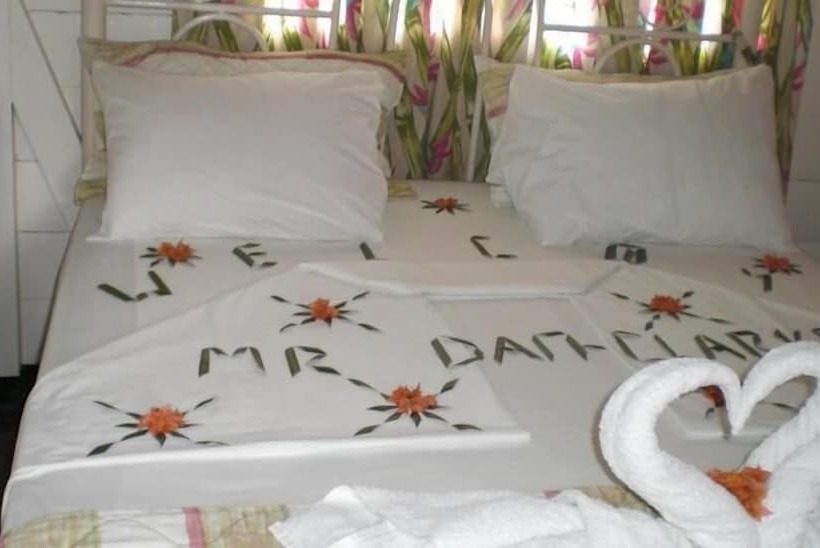 پانسیون Top Ranking Hill View Guesthouse