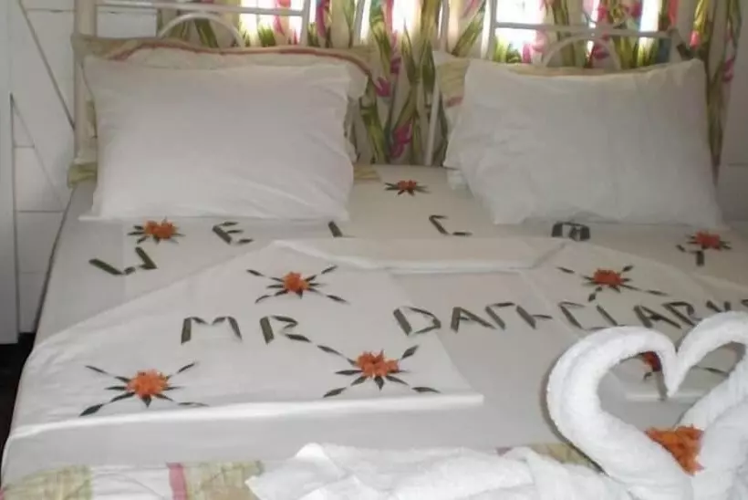 پانسیون Top Ranking Hill View Guesthouse