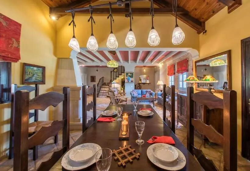 Sarakino House Of Literature