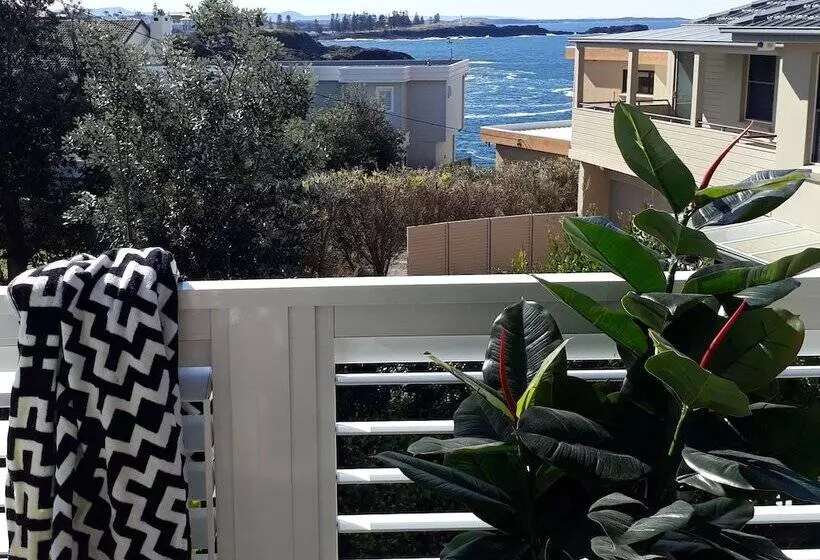 Shutters By The Sea Kiama