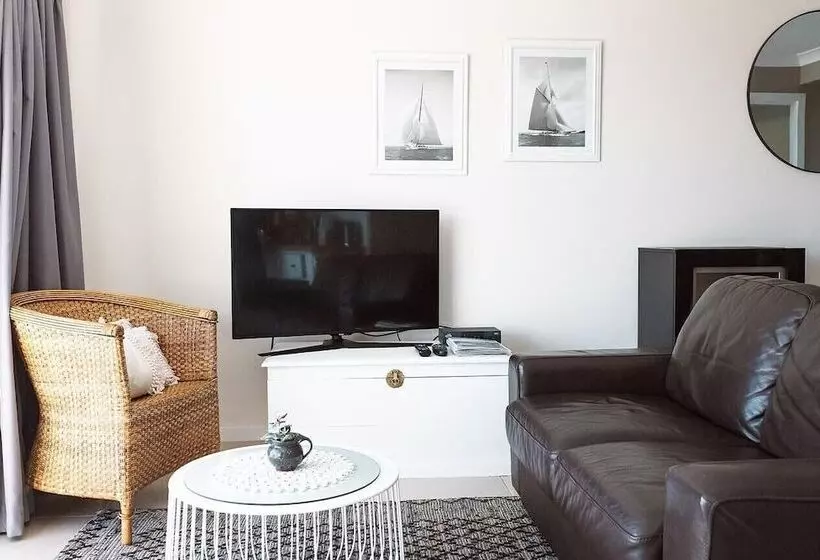 Shutters By The Sea Kiama