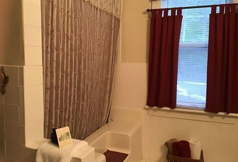 住宿加早餐 Brookview Manor Inn