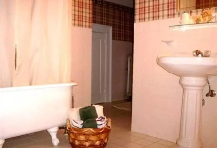 Aamiaismajoitus (B&B) Brookview Manor Inn