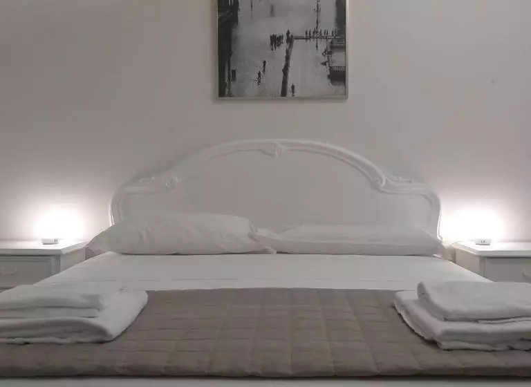 تختخواب و صبحانه Locazione Turistica Gioia