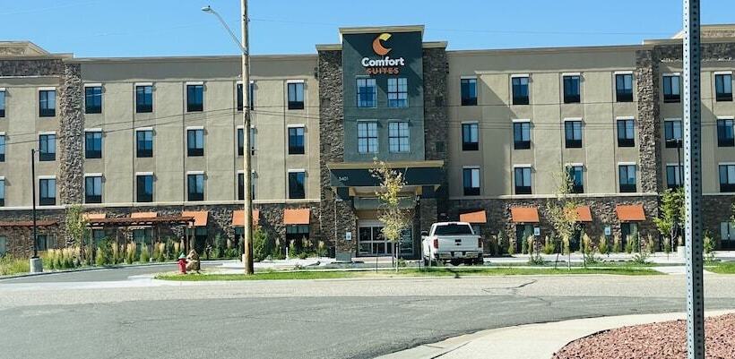 هتل Comfort Suites Cheyenne