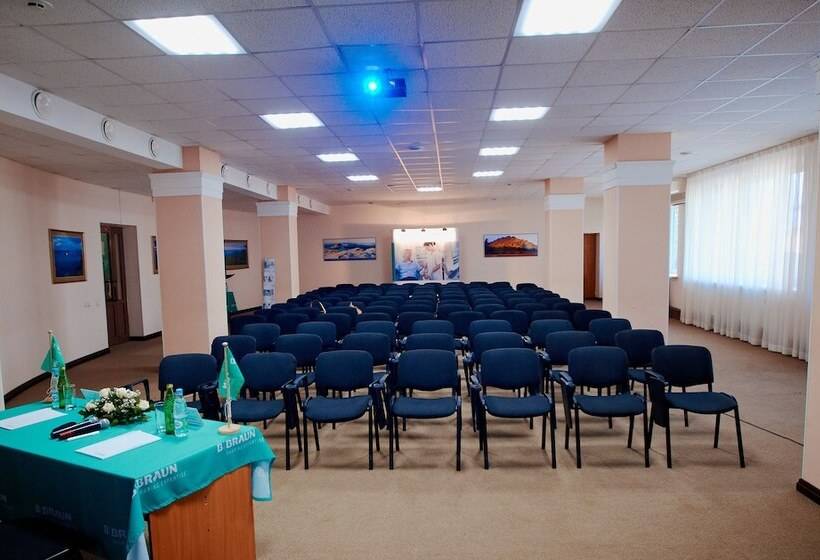 בית מלון כפרי Golden Beach