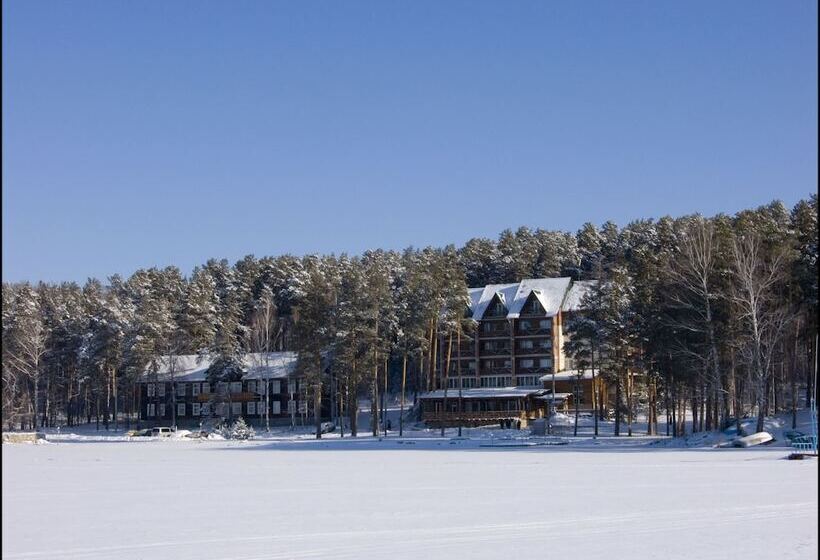 בית מלון כפרי Golden Beach