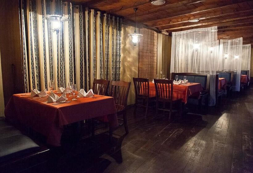 בית מלון כפרי Golden Beach