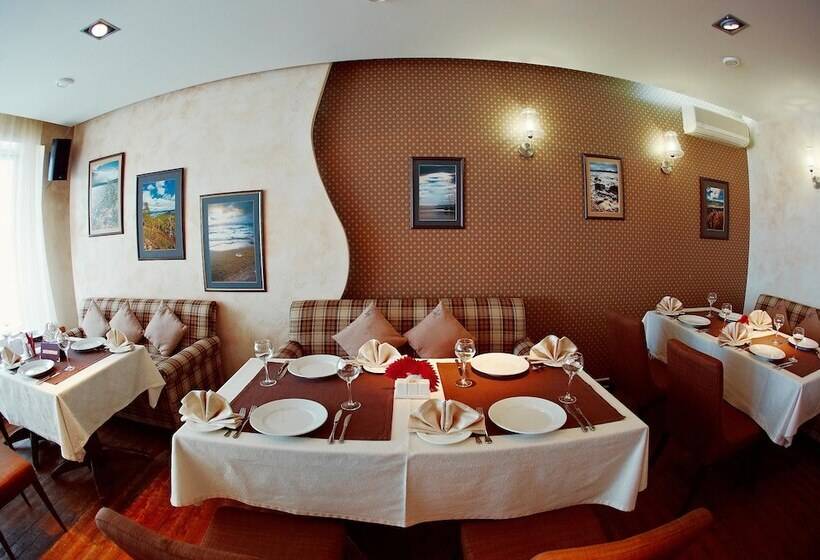 בית מלון כפרי Golden Beach