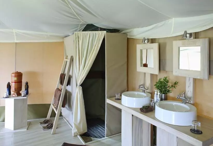 هتل Kicheche Valley Camp