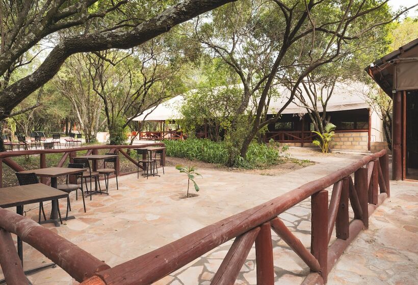 هتل Mara Kimana Camp