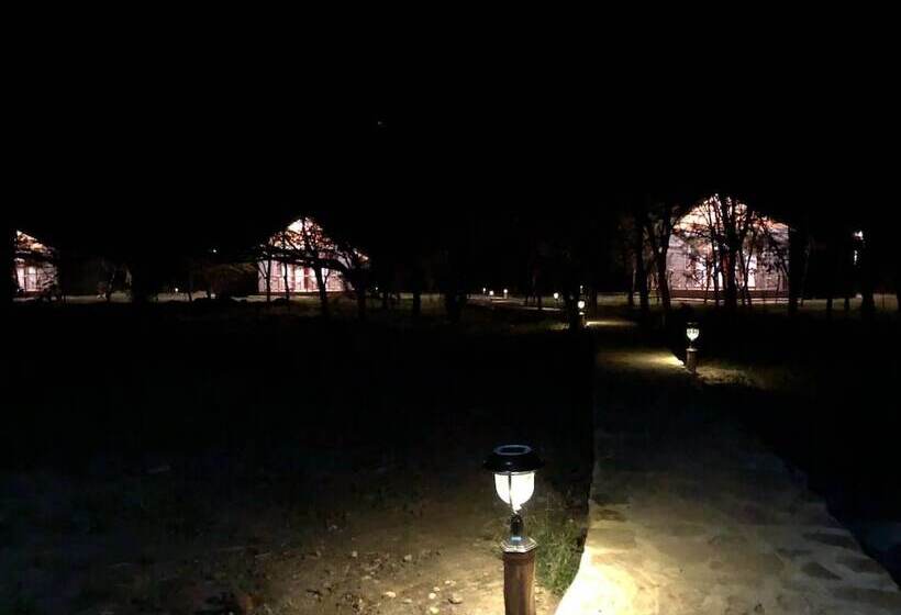 هتل Mara Sweet Acacia Lodge