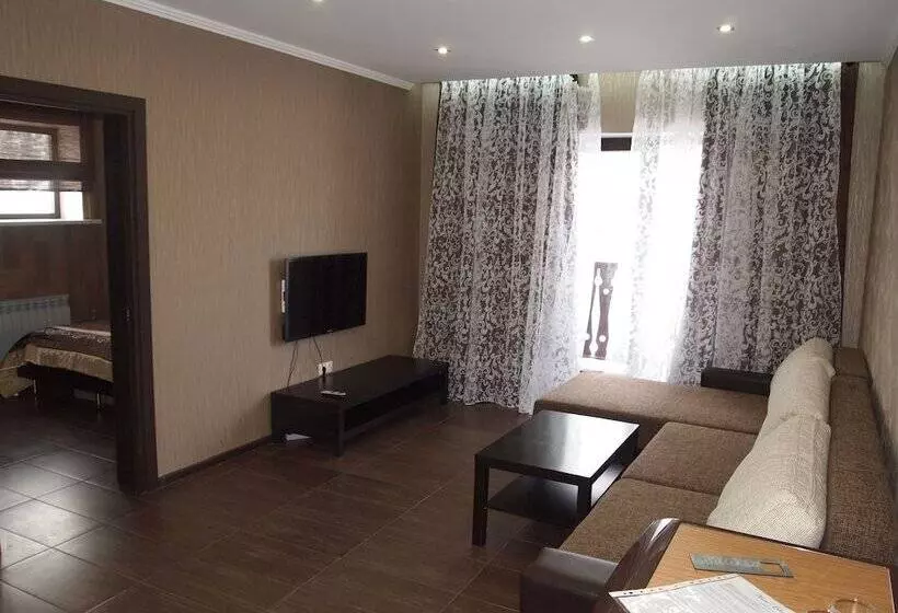 ホテル Marichalet