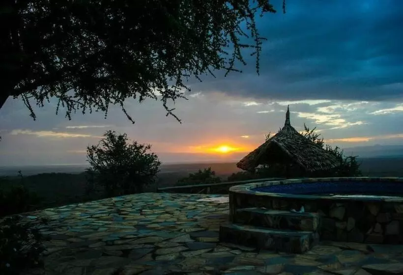 Hotelli Morona Hill Lodge