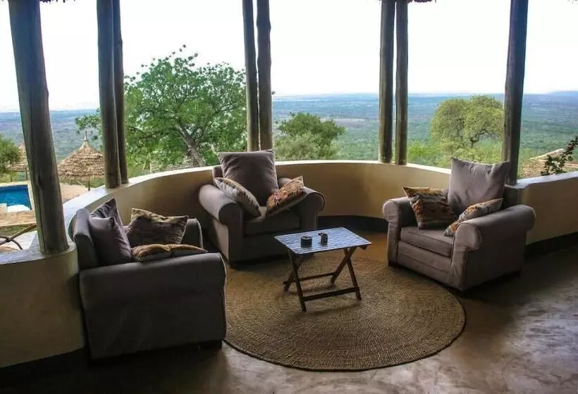 Hotelli Morona Hill Lodge