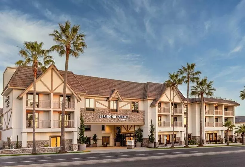 Hotelli Springhill Suites By Marriott San Diego Carlsbad