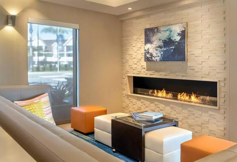 Hotelli Springhill Suites By Marriott San Diego Carlsbad