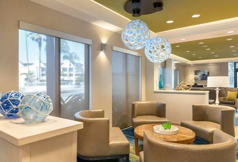 Hotelli Springhill Suites By Marriott San Diego Carlsbad
