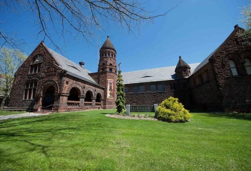 酒店 The Wildflower Inn