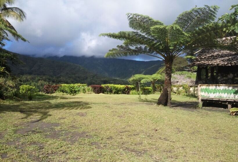 پانسیون Yasur View Bungalows