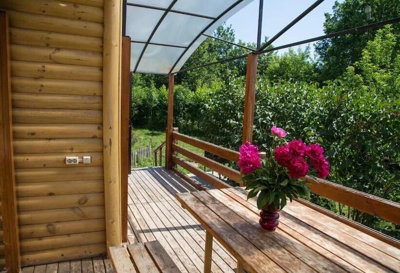 אתר נופש Alye Parusa