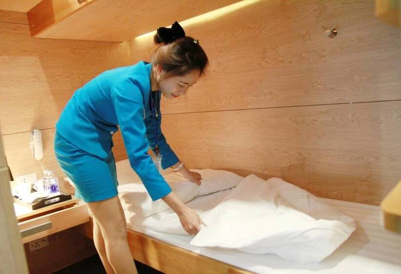 הוסטל Vatc Sleep Pod Terminal 2