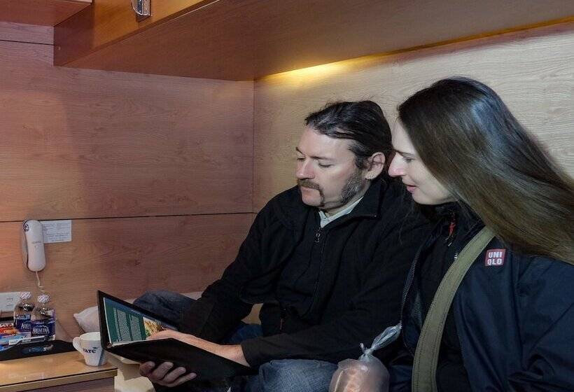 הוסטל Vatc Sleep Pod Terminal 2