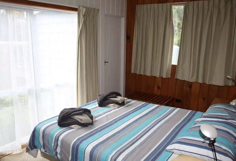 Anson Bay Lodge