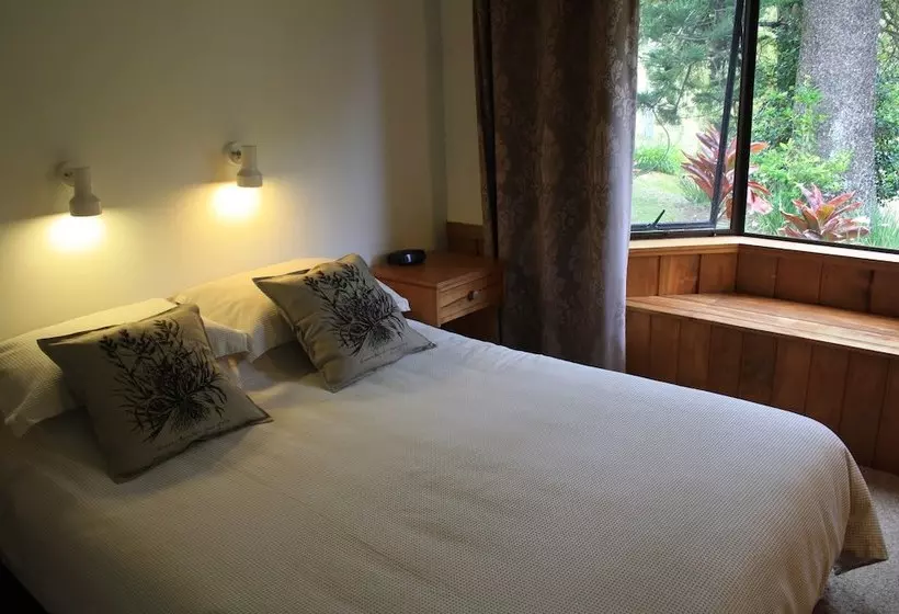 Anson Bay Lodge