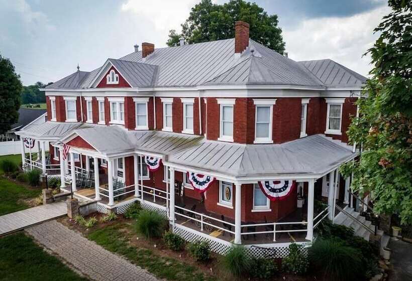 צימר Grand Victorian Inn