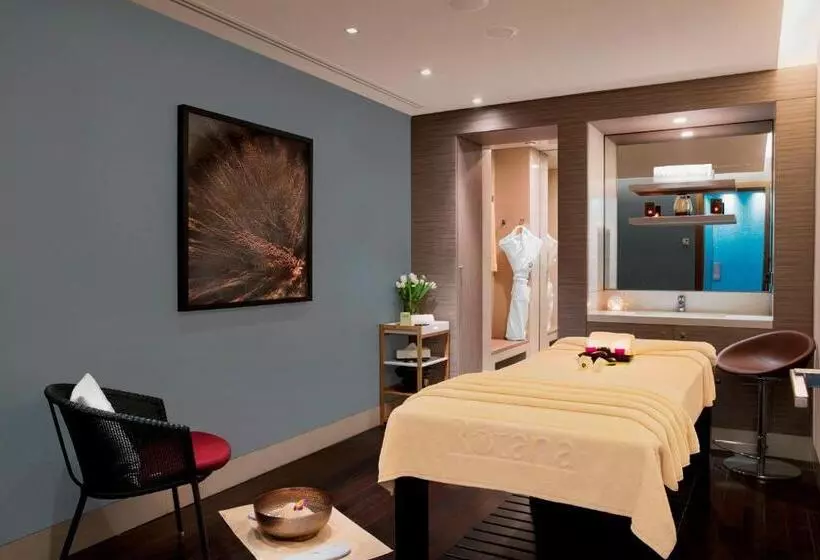 Capital Centre Arjaan By Rotana