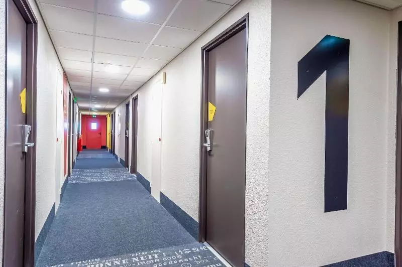 B&b Hotel Toulon Ollioules