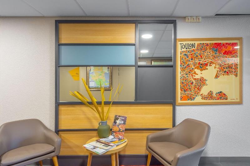 B&b Hotel Toulon Ollioules