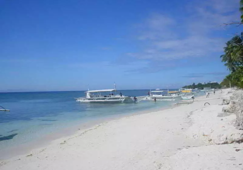 酒店 Bita Ug Beach Resort