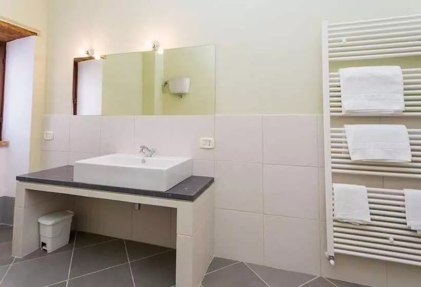 هتل Borgo Colognola   Dimora Storica