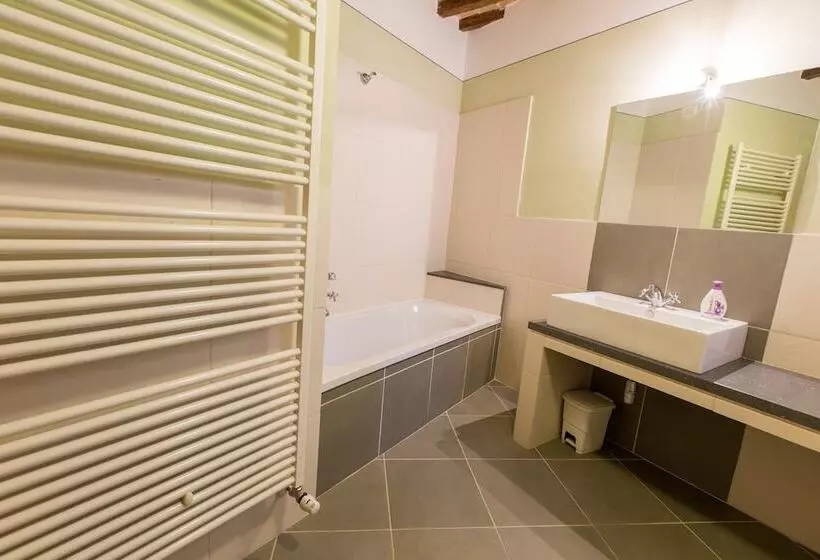 هتل Borgo Colognola   Dimora Storica