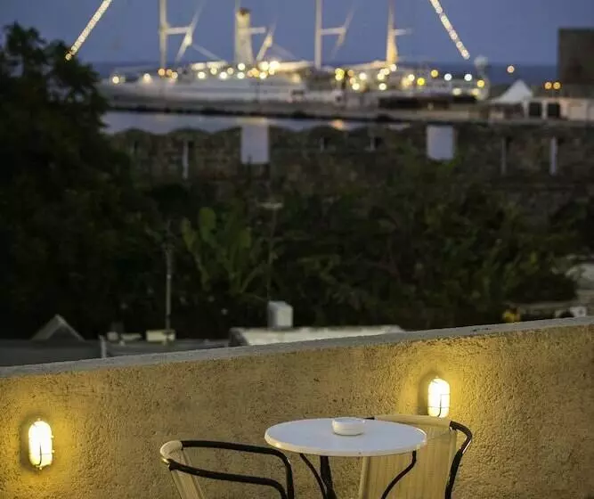 酒店 Camelot Traditional & Classic