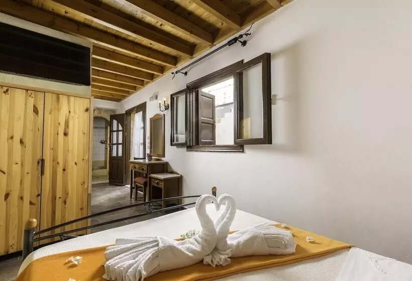 酒店 Camelot Traditional & Classic