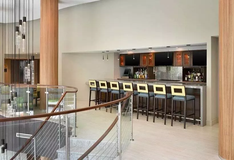 Hôtel Four Points By Sheraton Coral Gables