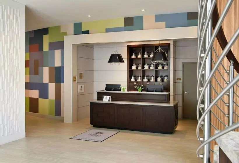 Hôtel Four Points By Sheraton Coral Gables