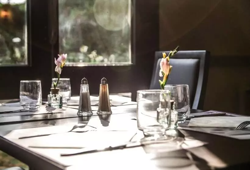 Отель Inn Design Resto Novo Chartres