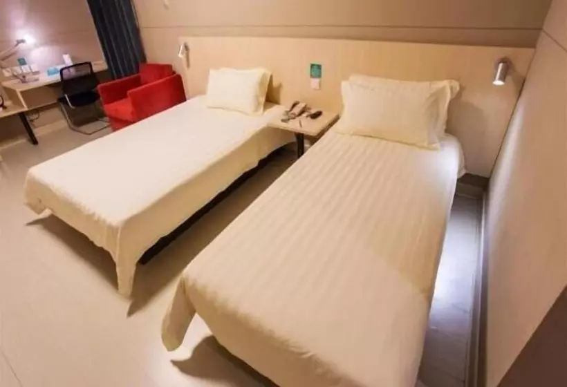 ホテル Jinjiang Inn Huizhou Qiaodong River View