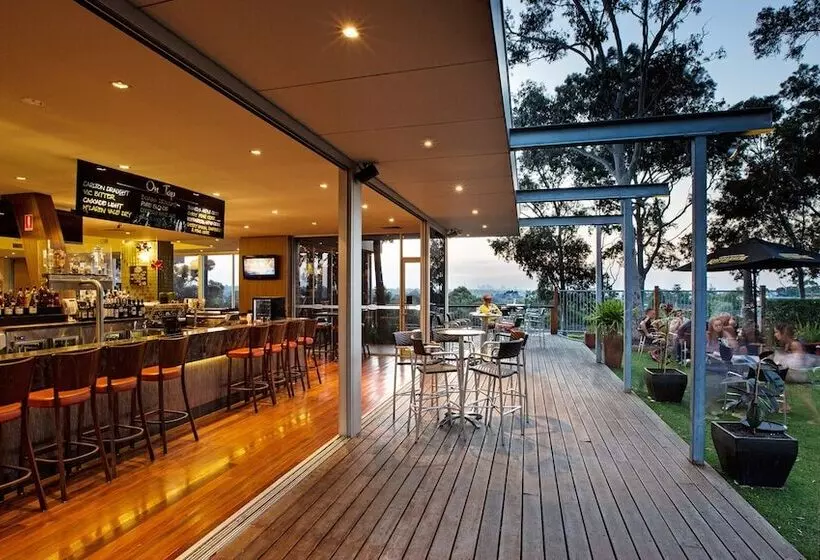 酒店 Nightcap At Shoppingtown