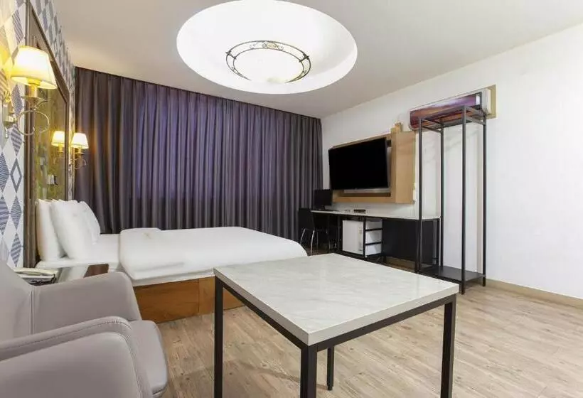 בית מלון כפרי Carlton