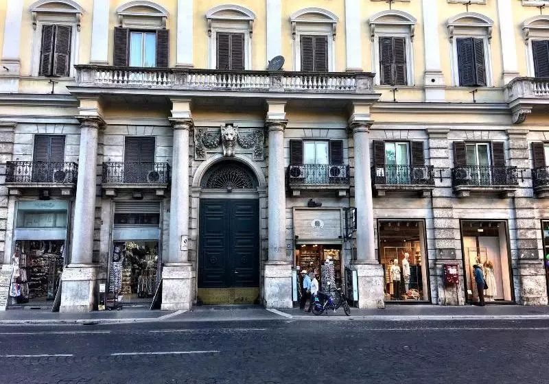 هتل Rome Sweet Rome