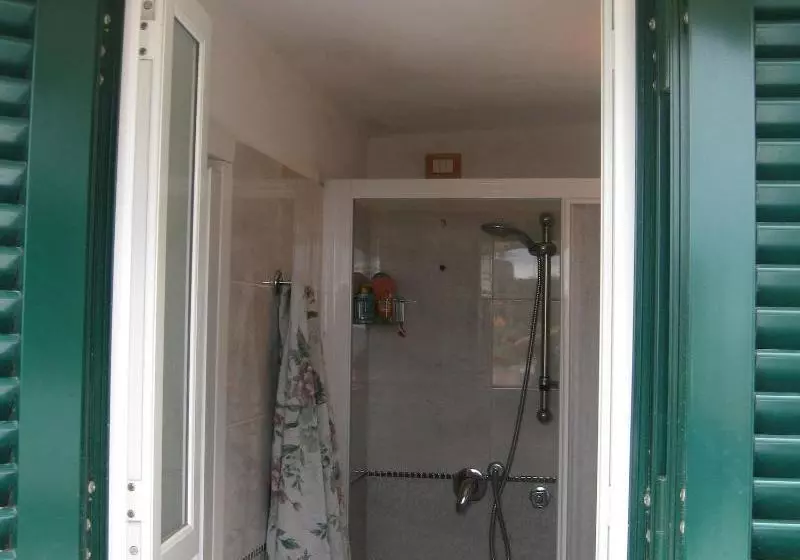 ホテル Rooms La Torre