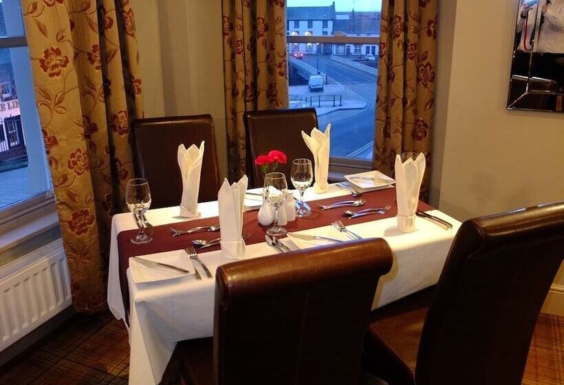 فندق The Golden Lion