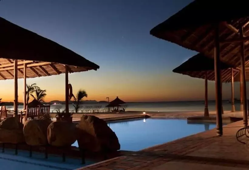 هتل The Makokola Retreat