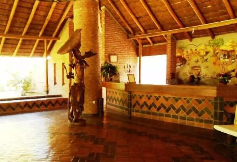 هتل The Makokola Retreat